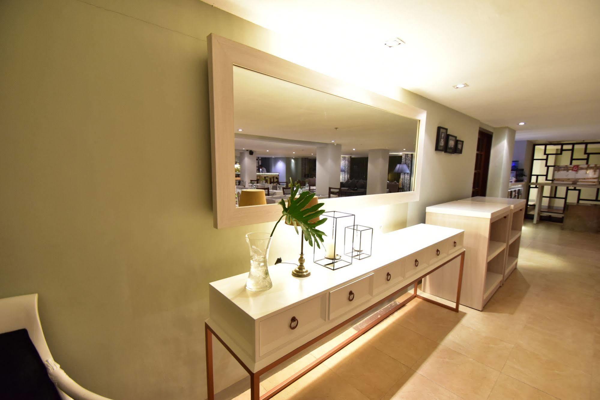 Almont City Hotel Butuan City Zewnętrze zdjęcie
