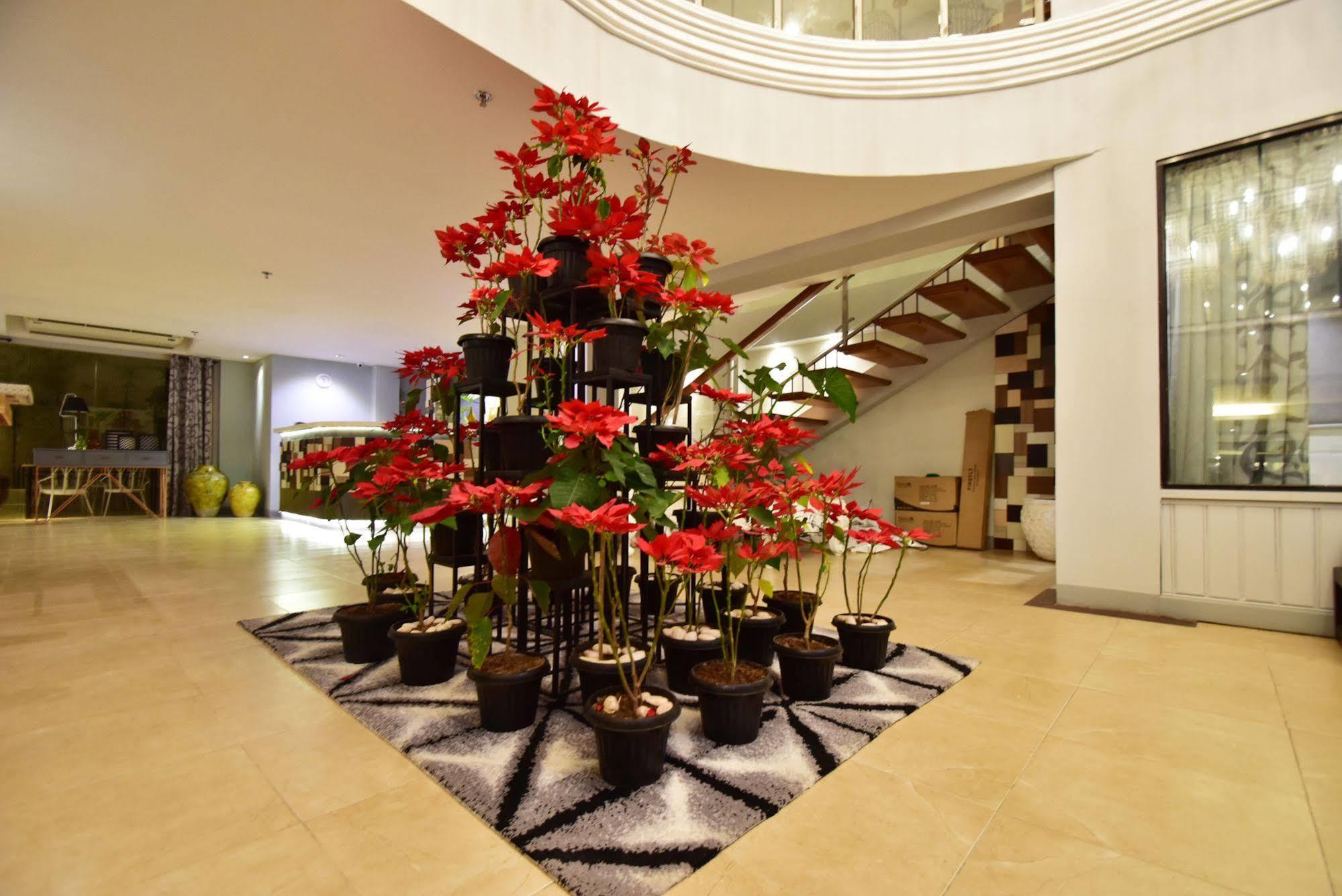 Almont City Hotel Butuan City Zewnętrze zdjęcie